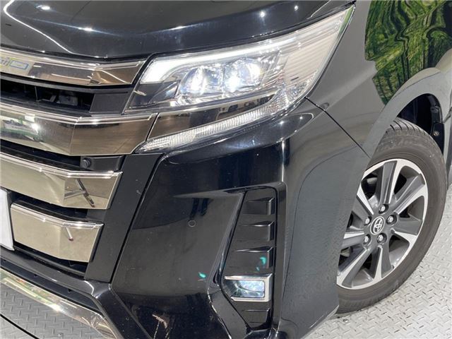 Toyota NOAH 2020 6407222-9