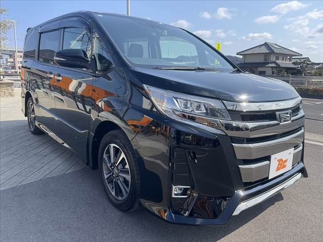 Toyota NOAH 2020 6407336-7