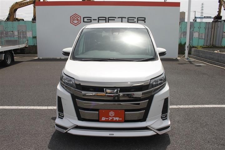 Toyota NOAH 2020 6407539-5