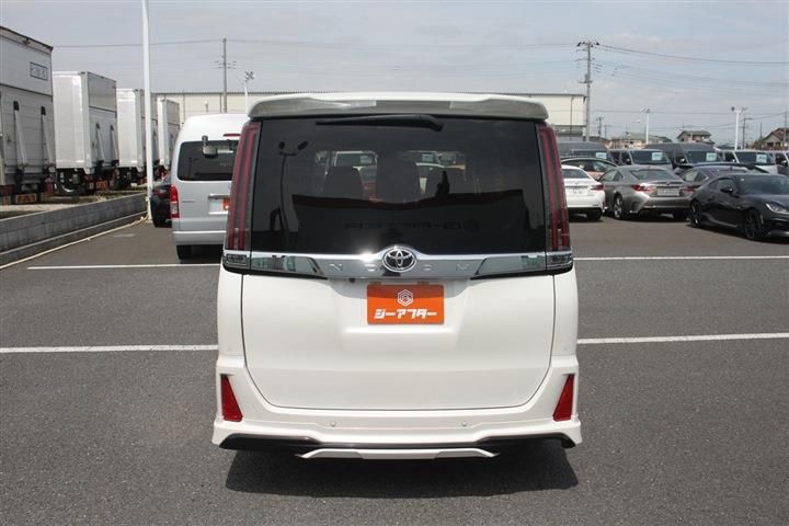 Toyota NOAH 2020 6407539-7