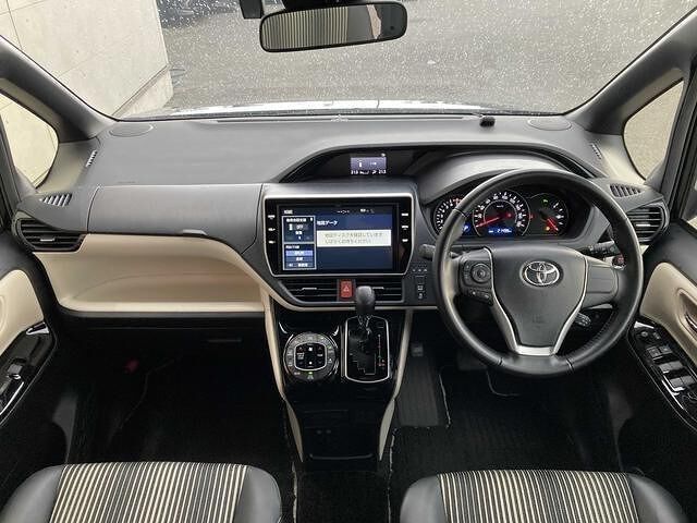 Toyota NOAH 2020 6407564-2