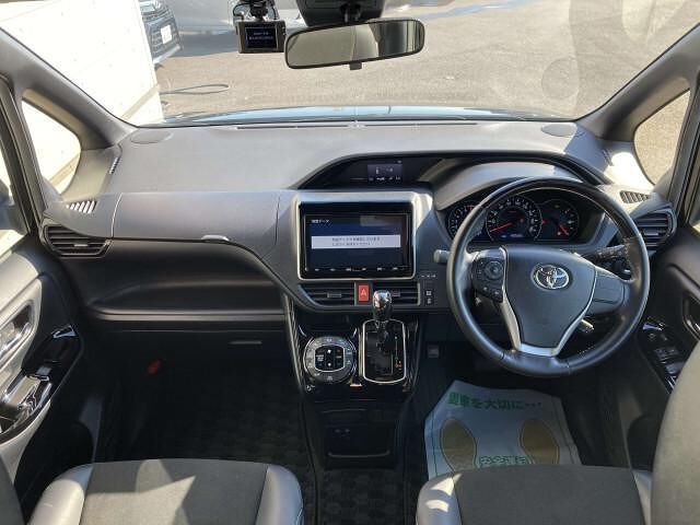 Toyota NOAH 2020 6407592-2