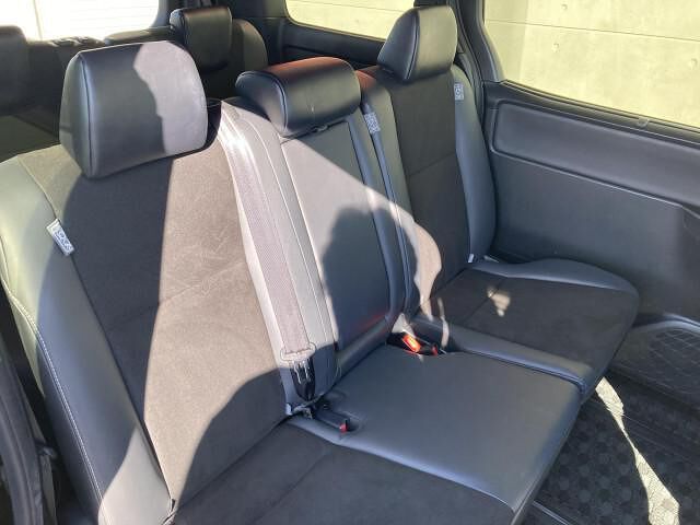 Toyota NOAH 2020 6407592-4