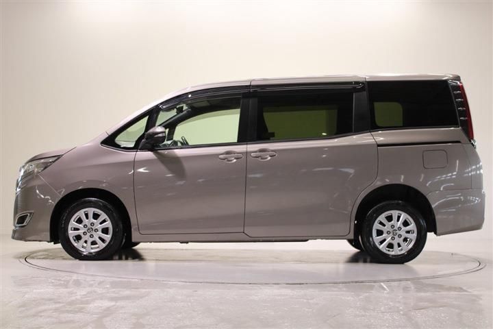 Toyota NOAH 2019 6408174-9