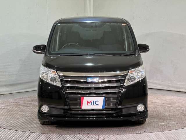 Toyota NOAH 2015 6410826-2