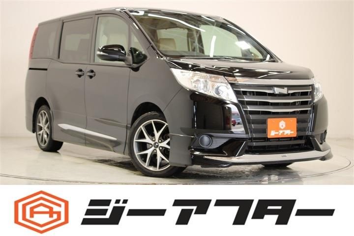 Toyota NOAH 2014 6412625-0
