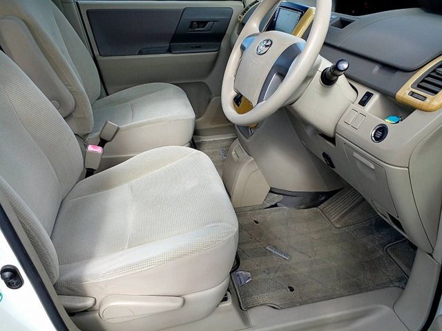 Toyota NOAH 2008 6413847-10