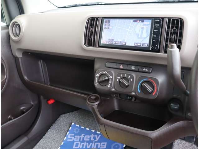 Toyota PASSO 2015 6417748-4