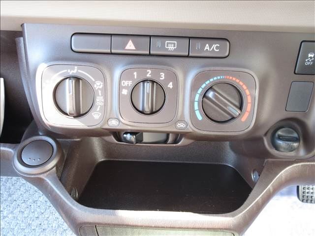 Toyota PASSO 2014 6418302-10