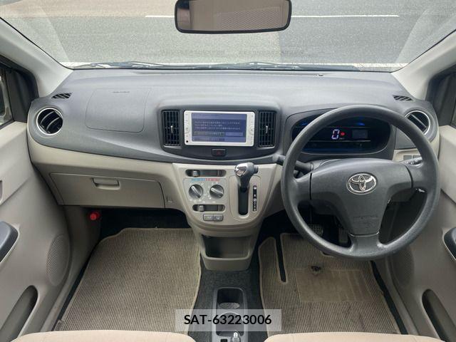 Toyota PIXIS EPOCH 2012 6420588-2