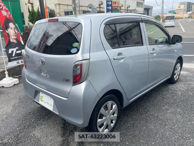 Toyota PIXIS EPOCH 2012 6420588-8