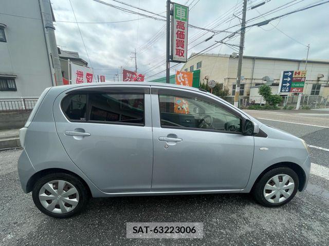 Toyota PIXIS EPOCH 2012 6420588-9