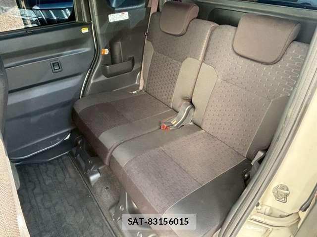 Toyota Pixis Mega 2016 6417836-3