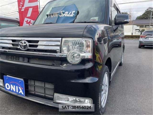 Toyota PIXIS SPACE 2015 6421674-8