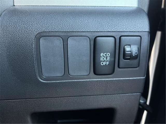 Toyota PIXIS SPACE 2013 6421845-10