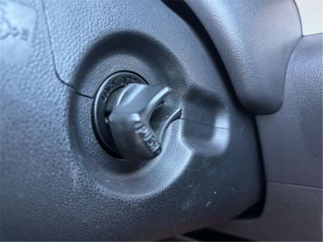 Toyota PIXIS SPACE 2013 6421845-9