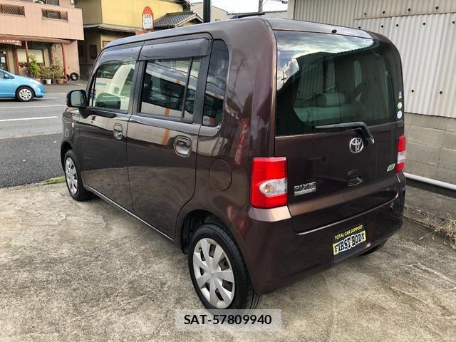 Toyota PIXIS SPACE 2012 6421926-5