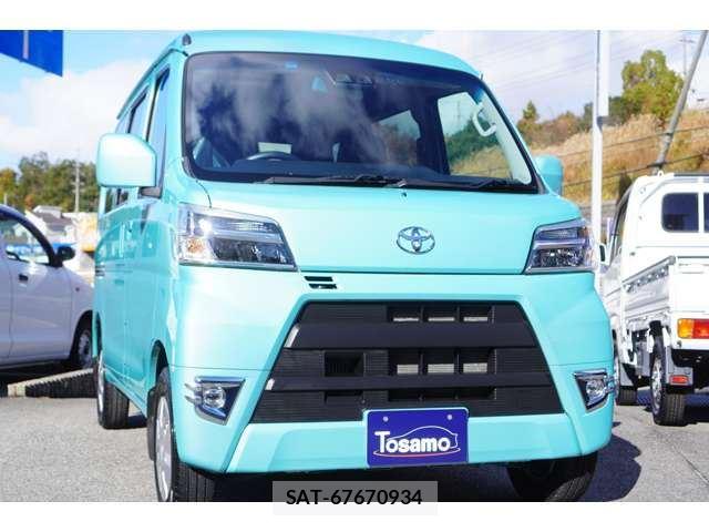 Toyota PIXIS VAN 2020 6422723-4
