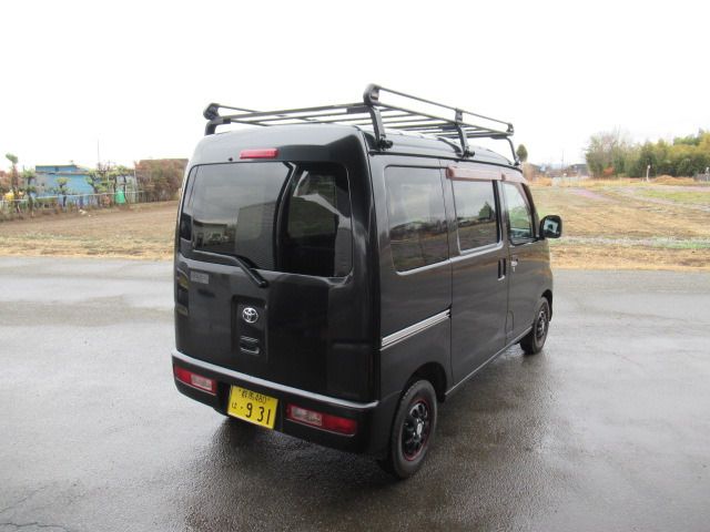 Toyota PIXIS VAN 2015 6422944-8
