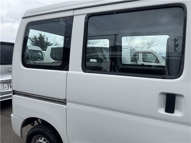 Toyota PIXIS VAN 2014 6422963-4