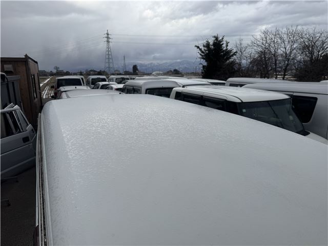 Toyota PIXIS VAN 2014 6422963-9