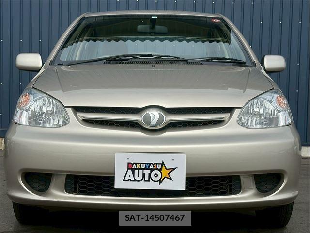 Toyota PLATZ 2004 6423067-1