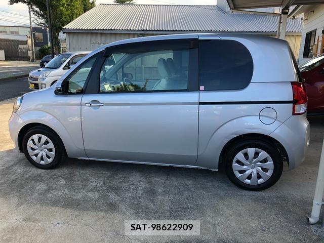 Toyota PORTE 2014 6423863-6