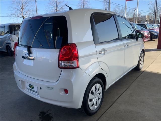 Toyota PORTE 2014 6423951-1