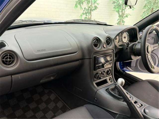 Mazda ROADSTER 2000 6383300-7