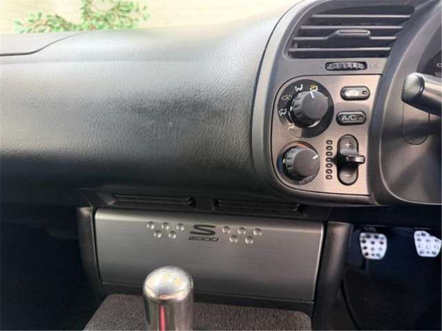 Honda S2000 1999 6393372-8