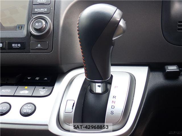 Honda STREAM 2013 6400446-10