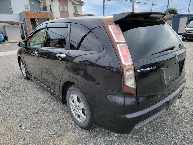 Honda STREAM 2010 6400719-4