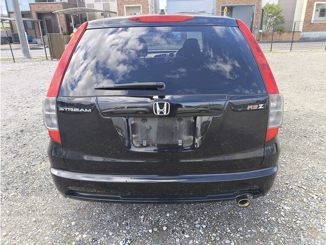 Honda STREAM 2009 6400867-4
