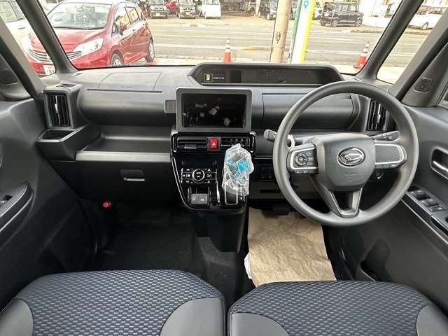 Daihatsu TANTO CUSTOM 2024 6403372-5