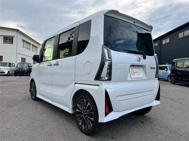 Daihatsu TANTO CUSTOM 2022 6406320-5