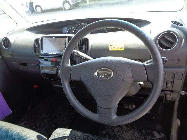 Daihatsu TANTO CUSTOM 2013 6416010-6