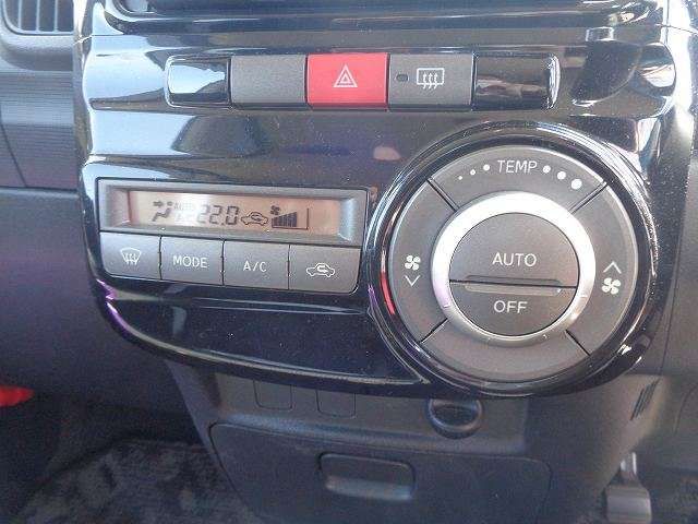 Daihatsu TANTO CUSTOM 2013 6416010-9