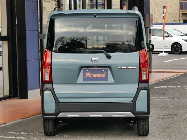Daihatsu TANTO 2024 6381782-9