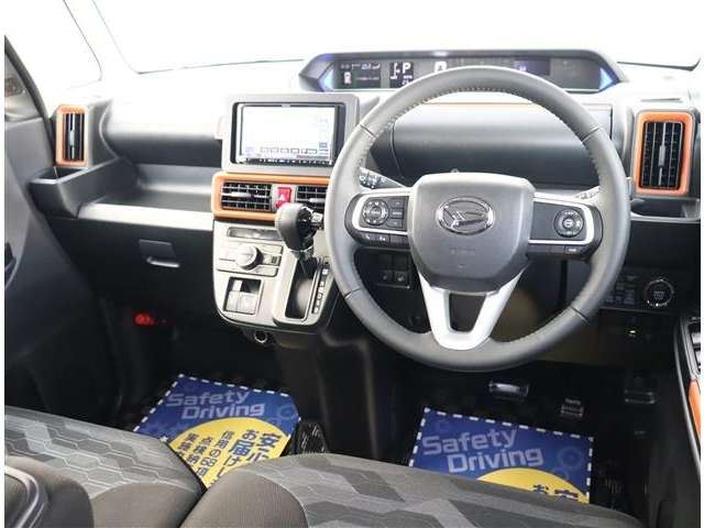 Daihatsu TANTO 2023 6384300-3