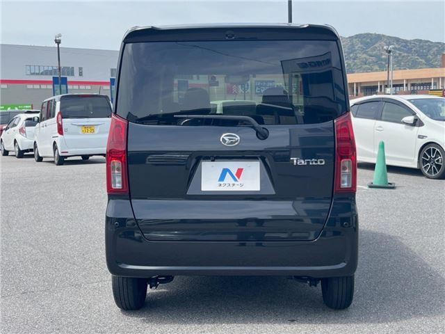 Daihatsu TANTO 2022 6384606-9