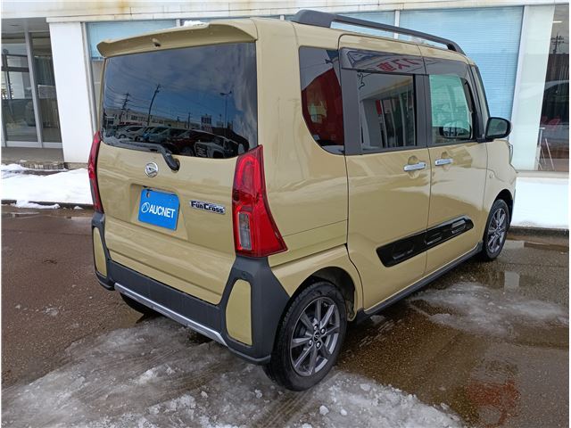Daihatsu TANTO 2022 6385102-1