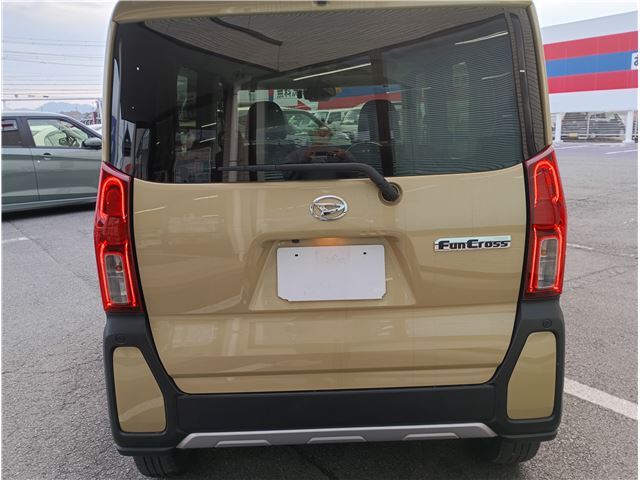 Daihatsu TANTO 2022 6385105-7