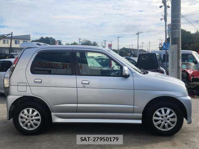 Daihatsu TERIOS KID 2011 6417860-3
