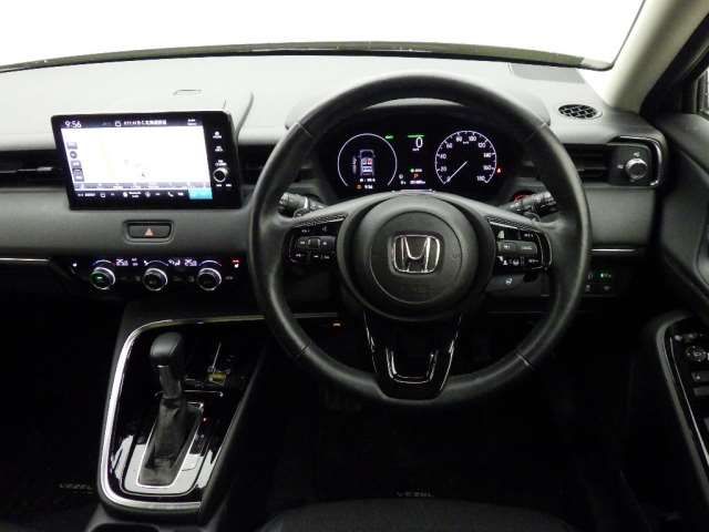Honda VEZEL 2021 6410022-2