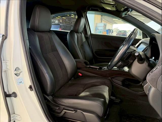 Honda VEZEL 2019 6411242-4