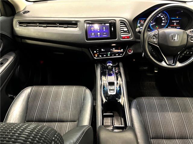 Honda VEZEL 2015 6415087-8