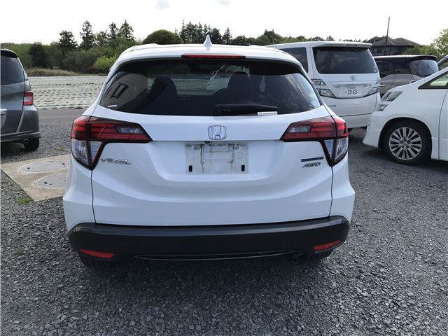 Honda VEZEL 2015 6415256-1