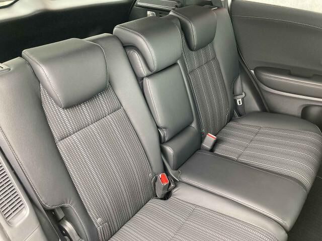 Honda VEZEL 2015 6415561-4
