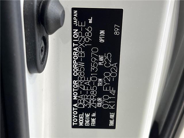 Toyota VOXY 2020 6391908-1