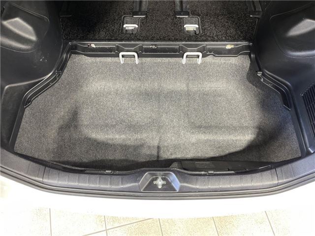 Toyota VOXY 2020 6391908-8